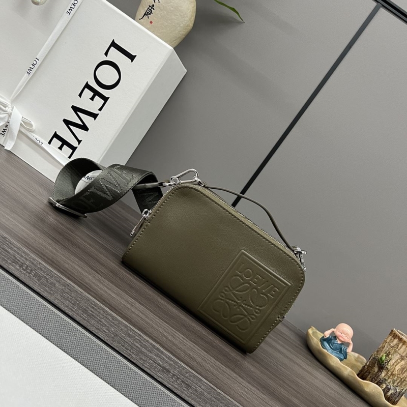 l*ew* satchel bags